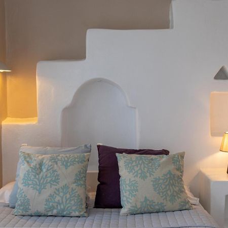 Soulmate'S Suites Tinos Kionia Ngoại thất bức ảnh