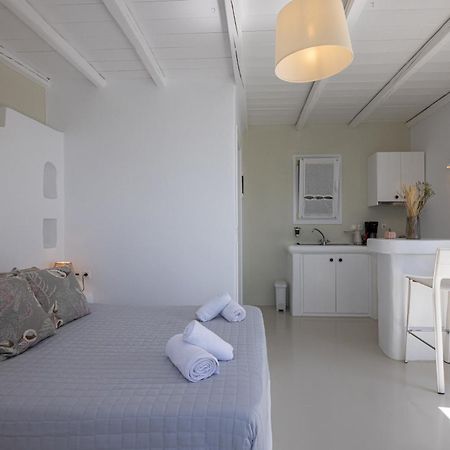 Soulmate'S Suites Tinos Kionia Ngoại thất bức ảnh