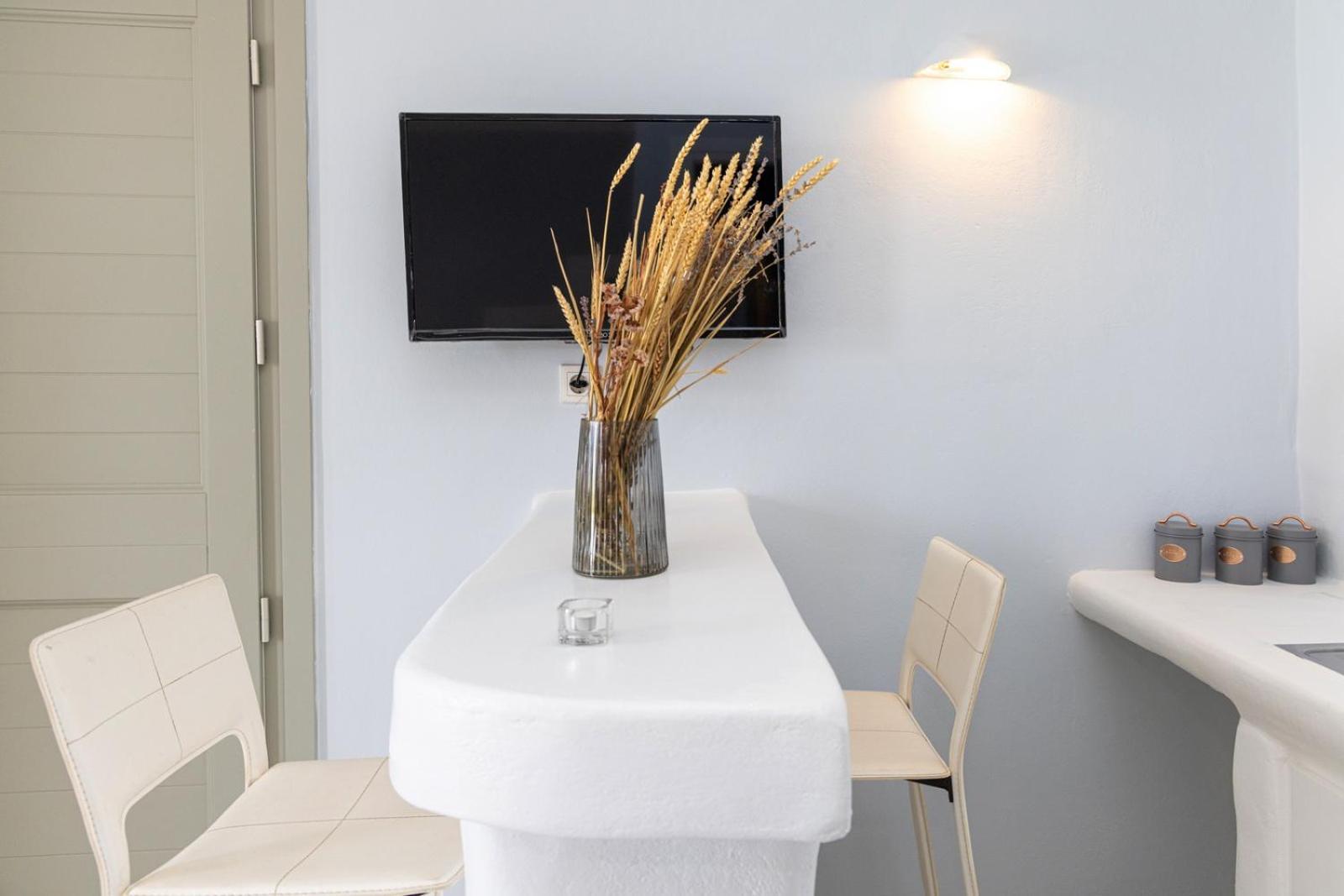 Soulmate'S Suites Tinos Kionia Ngoại thất bức ảnh