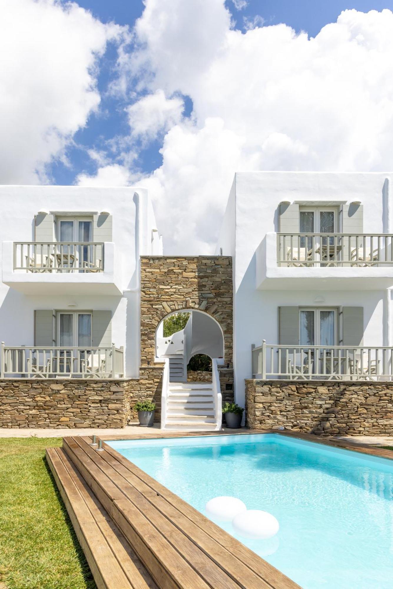 Soulmate'S Suites Tinos Kionia Ngoại thất bức ảnh