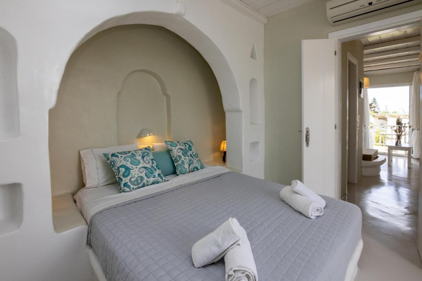 Soulmate'S Suites Tinos Kionia Ngoại thất bức ảnh