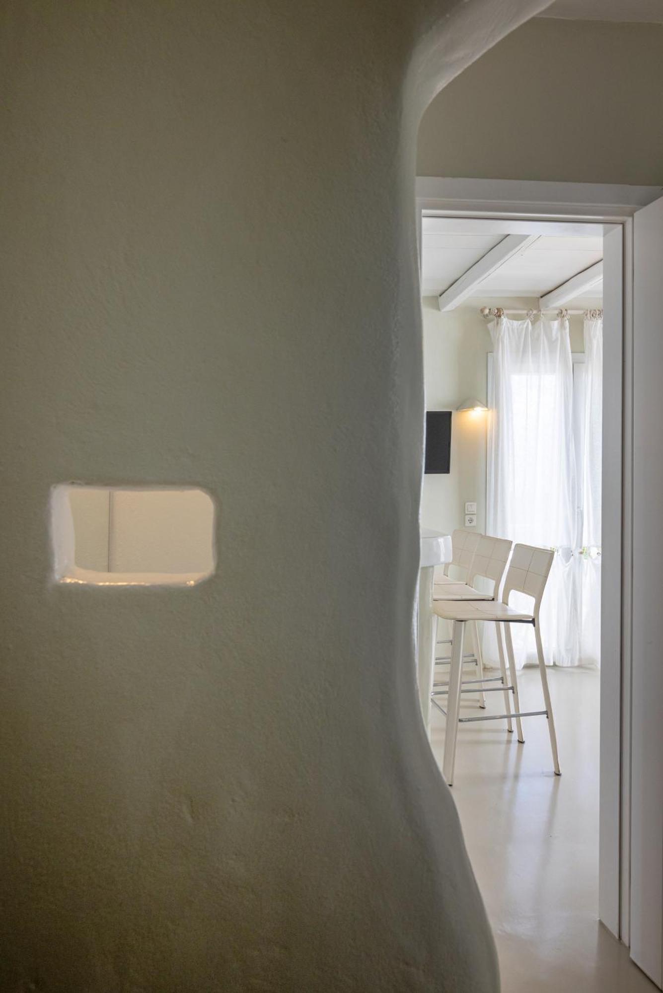 Soulmate'S Suites Tinos Kionia Ngoại thất bức ảnh