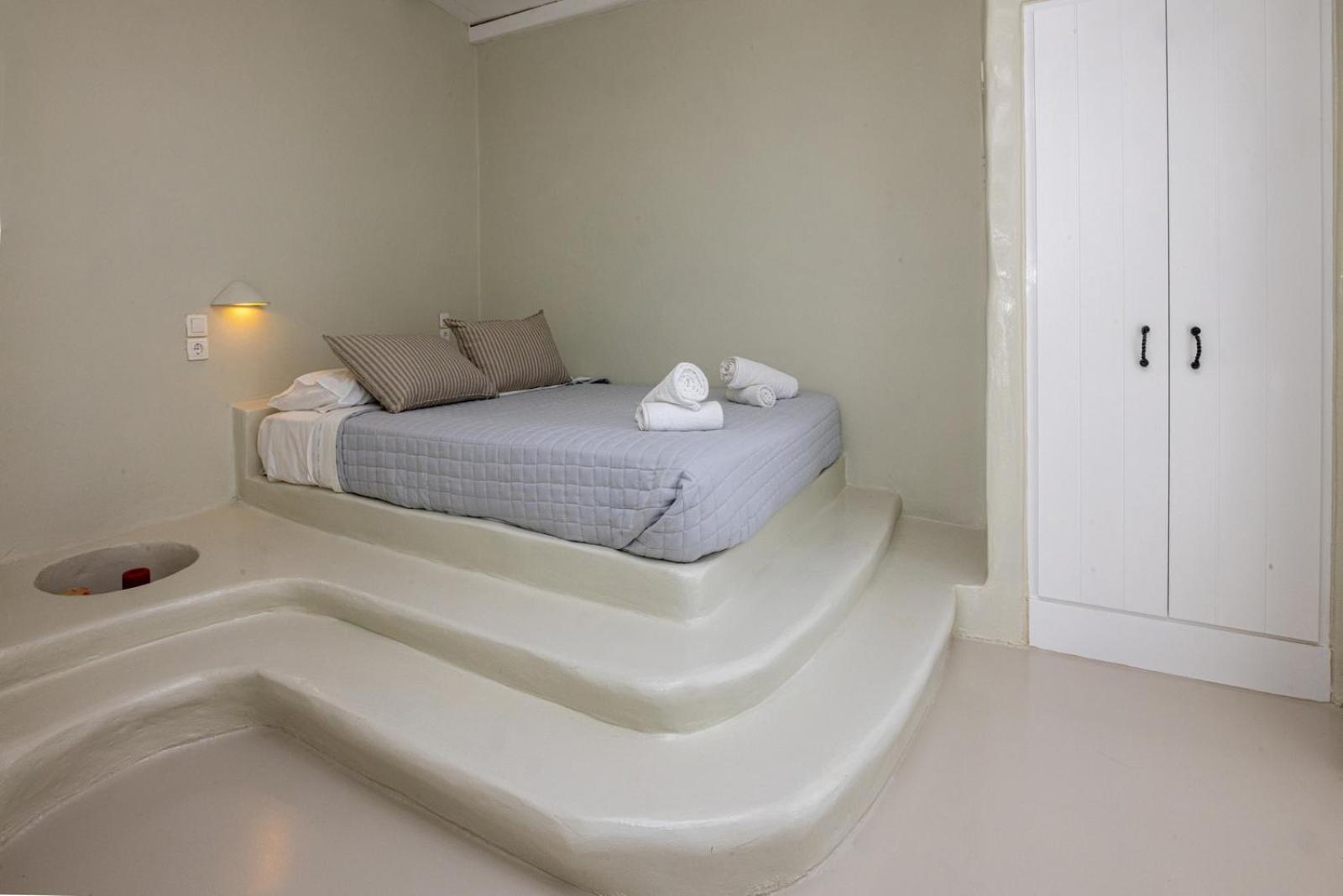 Soulmate'S Suites Tinos Kionia Ngoại thất bức ảnh