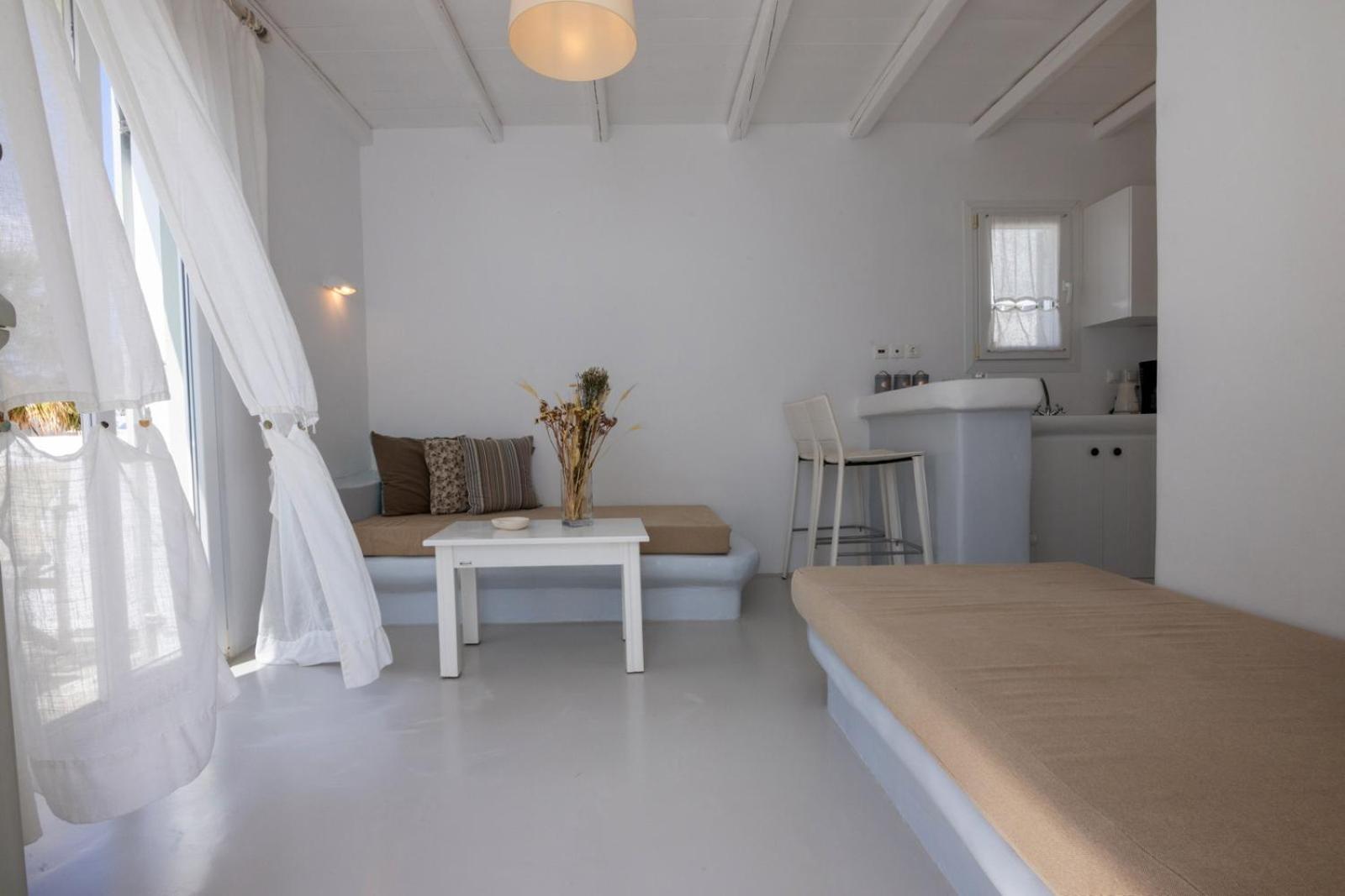 Soulmate'S Suites Tinos Kionia Ngoại thất bức ảnh