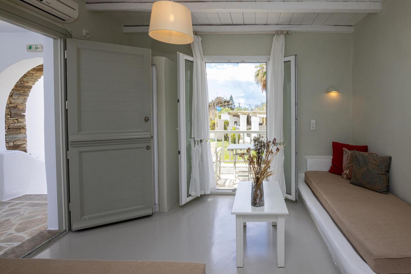 Soulmate'S Suites Tinos Kionia Ngoại thất bức ảnh