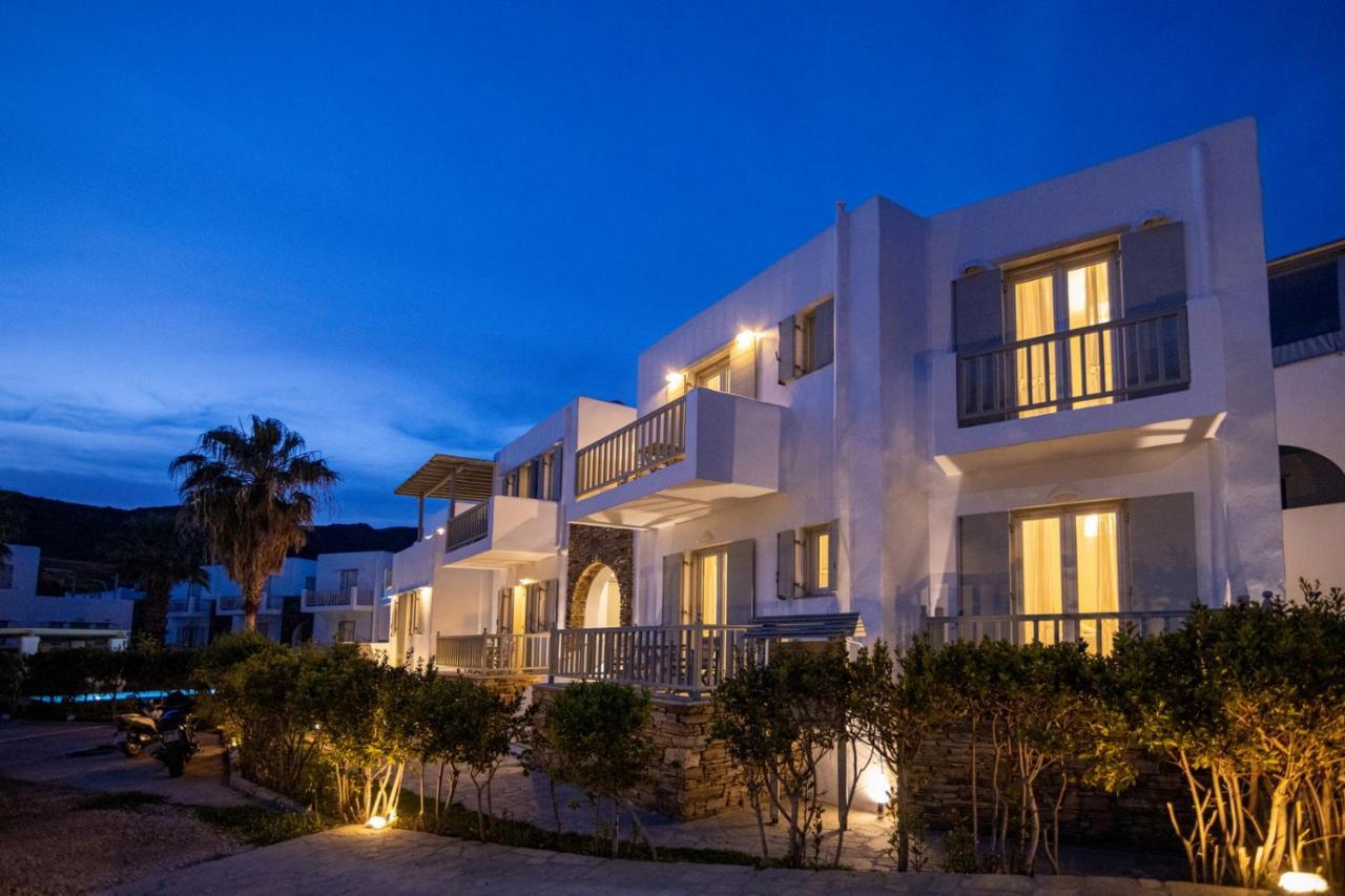 Soulmate'S Suites Tinos Kionia Ngoại thất bức ảnh